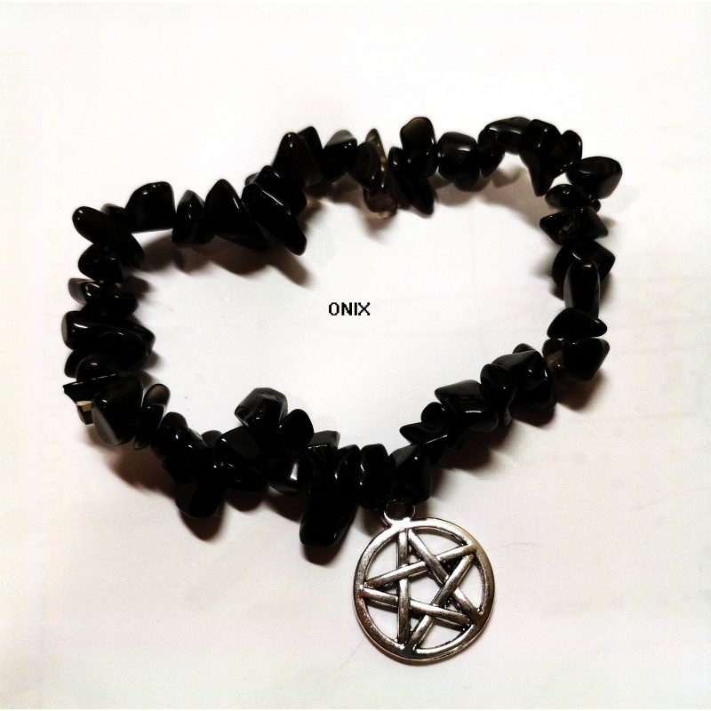 ﻿Pulsera de mineral chip Onix,con tetragramatón  fortaleza y estabilidad emocional.